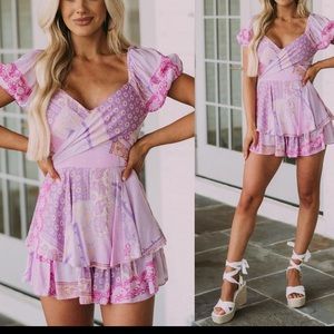 Paisley tiered romper. Multicolored. Size medium